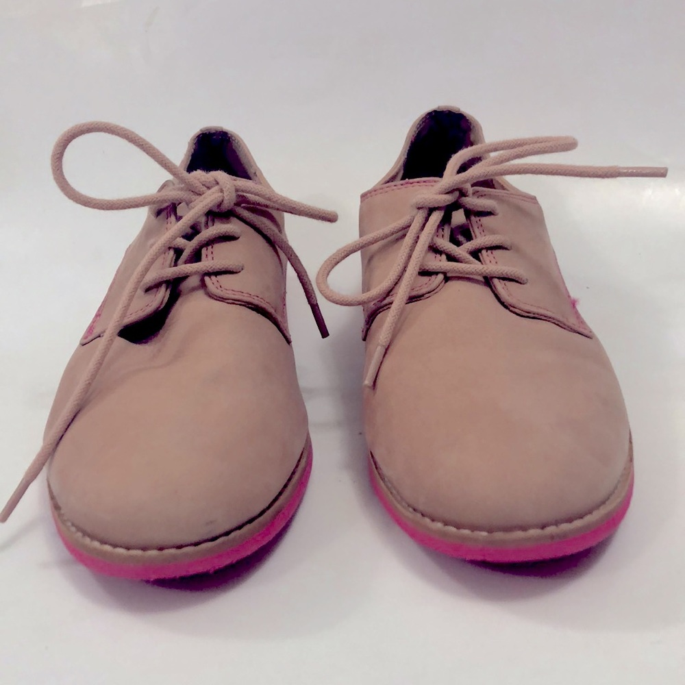 Splendid 9 Flat shoe Laces Light Pink & Hot pink Suede in Excellent Condition